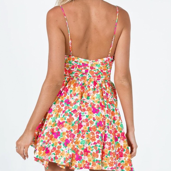 Sundress - Picture 2 of 2